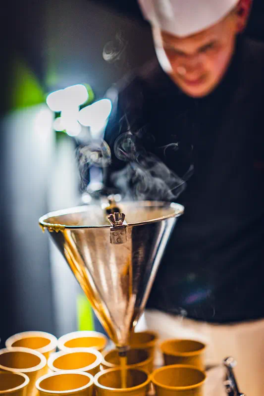 ART RECEPTION GAUCHE